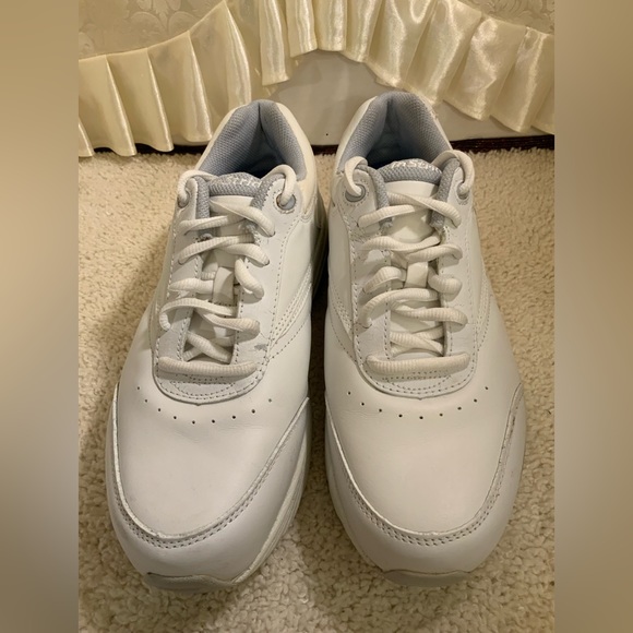 INSTRIDE SURE FLEX WOMENS LEATHER SNEAKERS - Picture 5 of 13